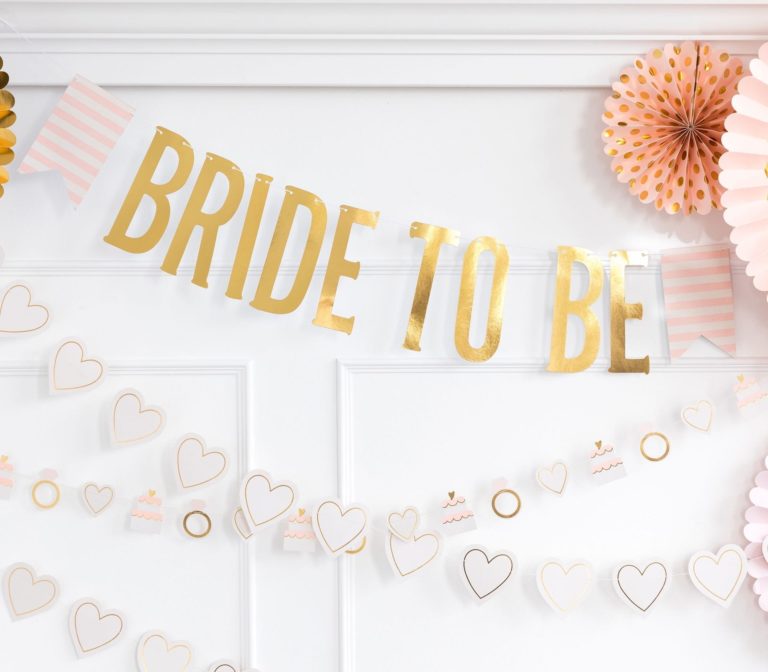 Bride To Be Heart Banner