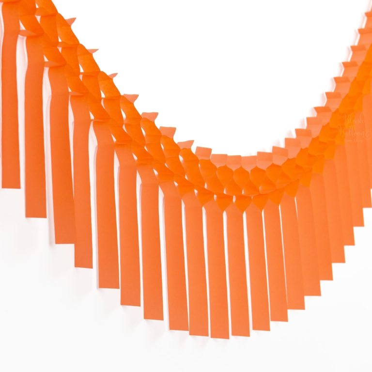 Fringe Tissue Streamer Garland