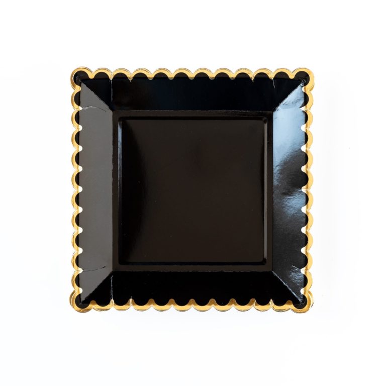 Black Scalloped Large Plates