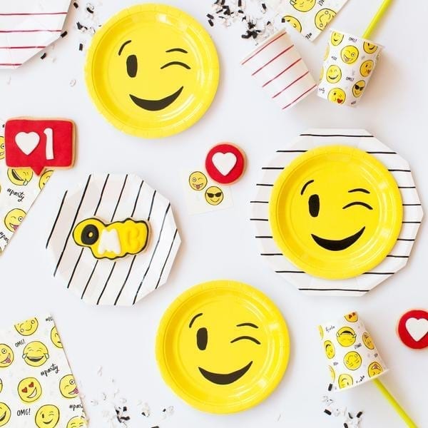 Emoji Cups