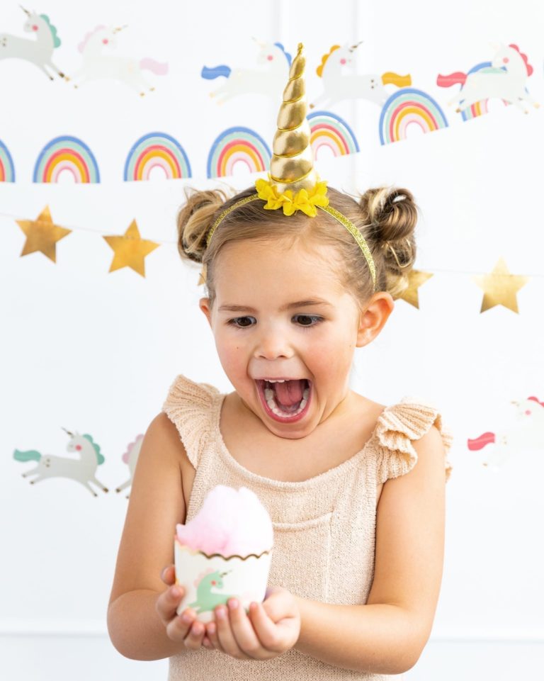 Magical Unicorn Food Cups - 24 Count
